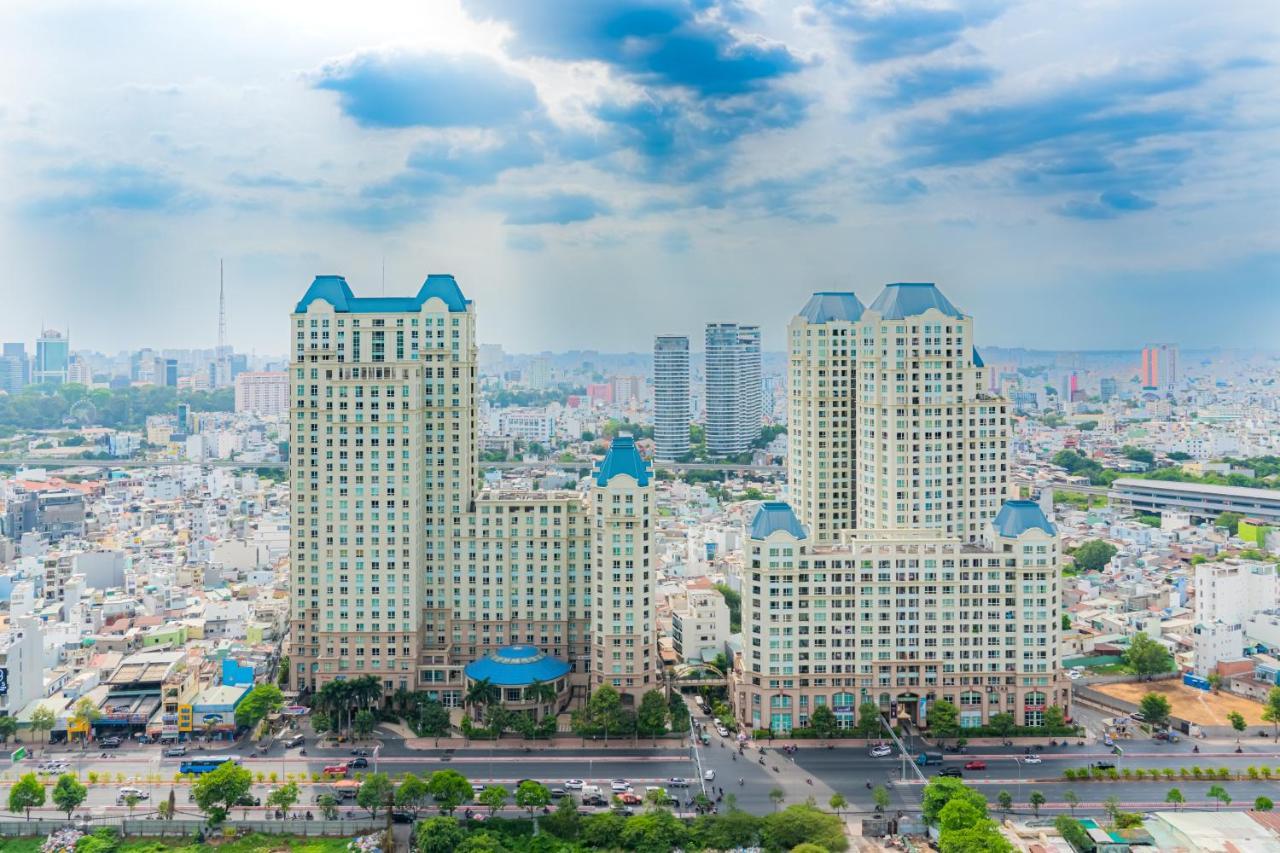 The Lexington Suites, Vinhomes Park & Paranomic View Căn hộ