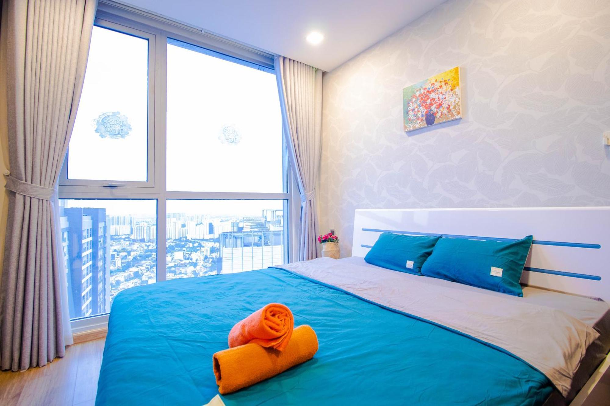 The Lexington Suites, Vinhomes Park & Paranomic View Căn hộ *
